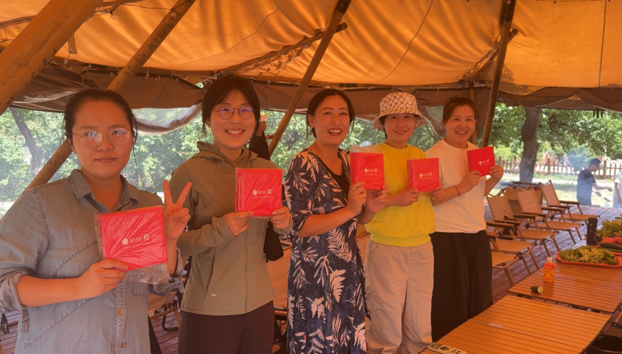 團建-8.png 團建-8.png